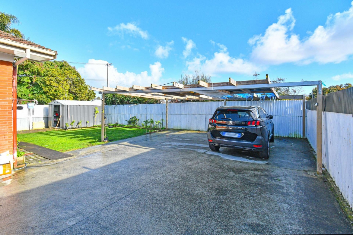5550-H2554864-hires.2071-006Open2viewID514612-31WeymouthRoadManurewa.jpg