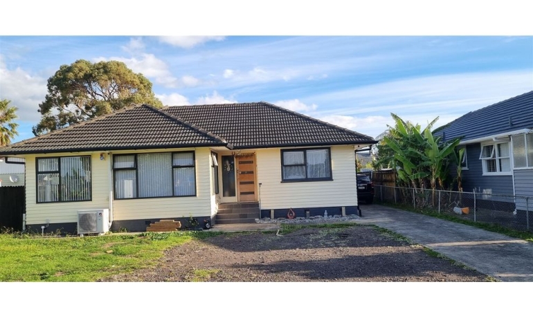 42 Buckland Road, Mangere East, Auckland